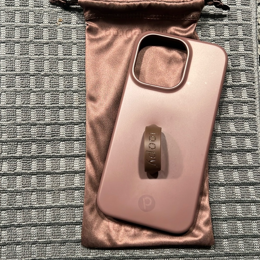 iPhone 13 Pro Espresso Loopy